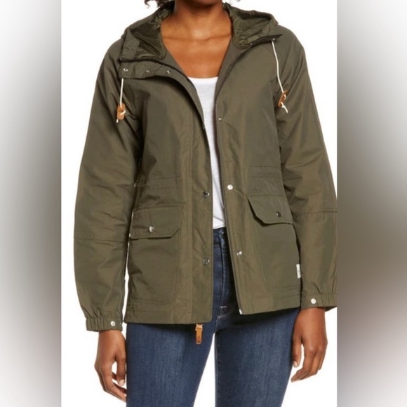 The North Face Rainsford Jacket - Picture 2 of 8